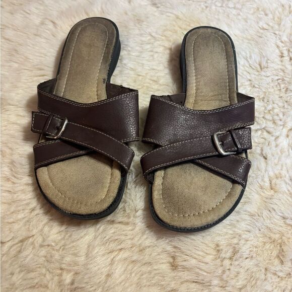 Comfort Plus by Predictions Brown Slide Sandals size 11W - Picture 1 of 5